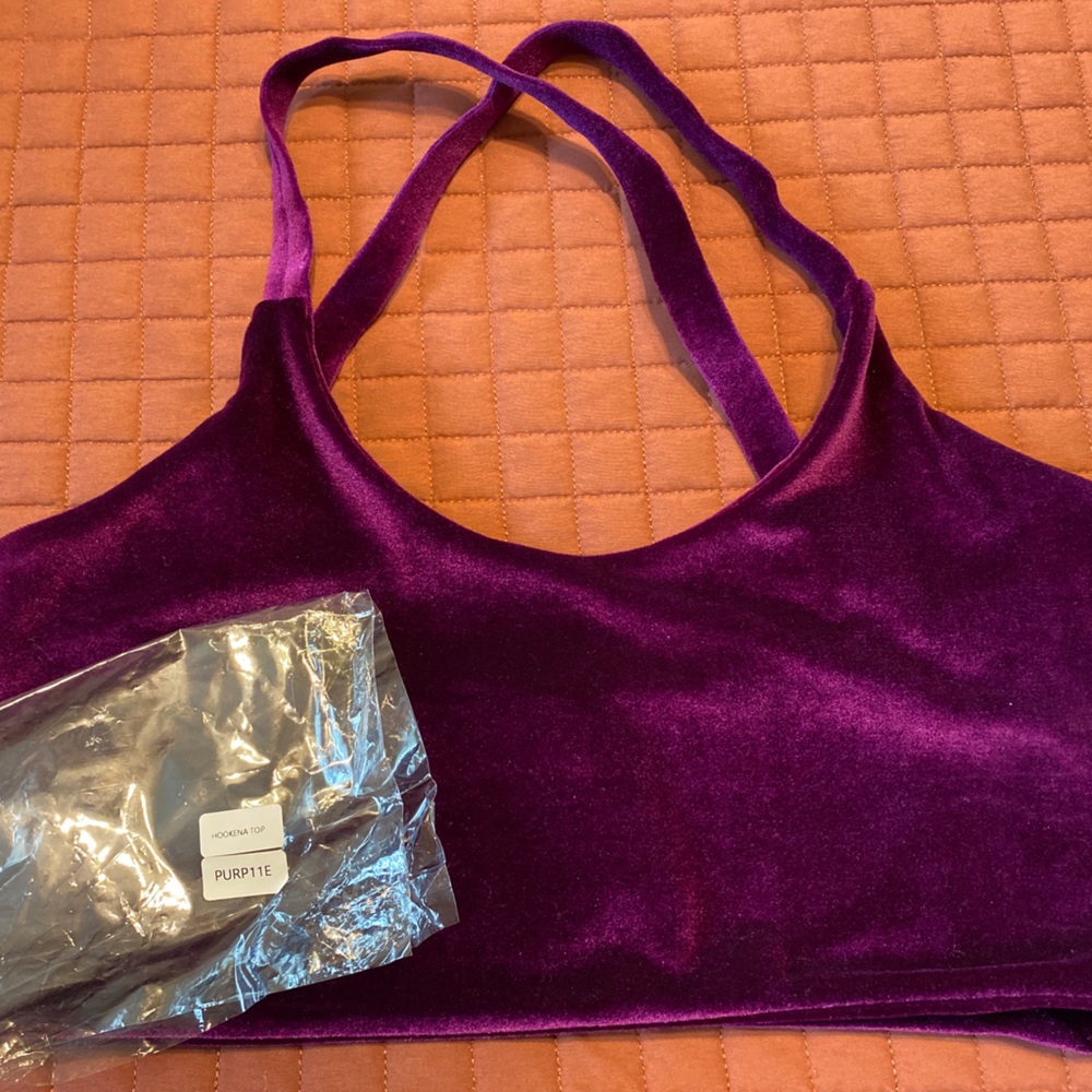 Fused Hawaii purple velvet h top
